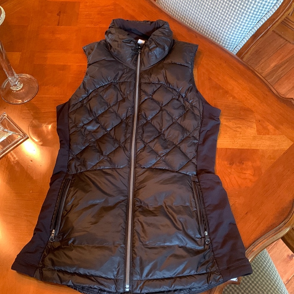 Black Lululemon down, best, size 4